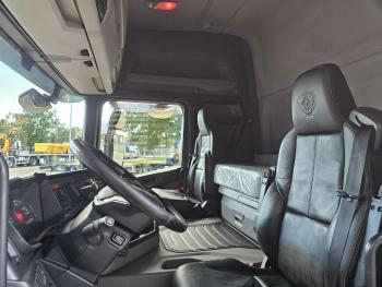 G500 8x4/4 / HMF 50 tm + JIB + WINCH